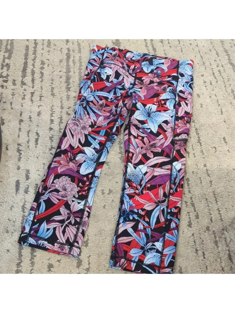 Lululemon Speed Up Crop *21